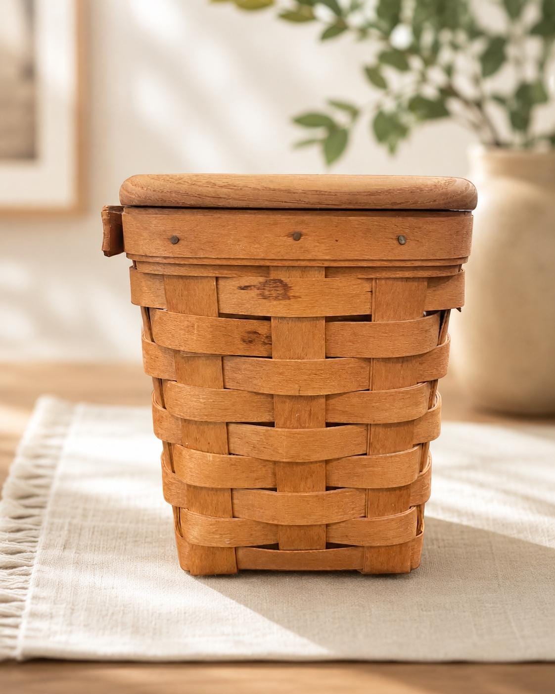 ロンガバーガー　ハート　バスケット　ふた付き Longaberger Heart Basket With Lid - Etsy