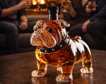 Bulldog Whiskey Decanter – Glass Animal Barware, Dog Lover Gift, Unique Mens Decor