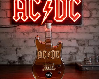 Electric Guitar Whiskey Decanter – Rock Music Bar Decor (300ml)