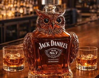 Owl Whiskey Decanter – Detailed Glass Bar Decor (300ml)