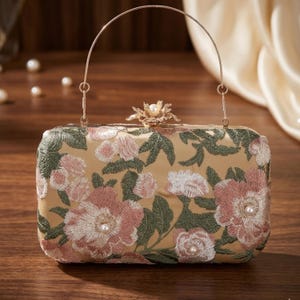 prom dress purses 17 Best Prom Bags to Dress Up Your Look