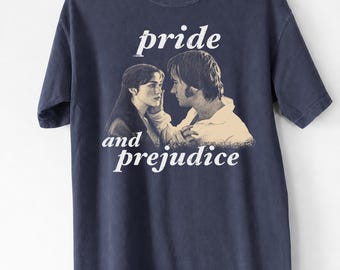 Camiseta retro de Orgullo y Prejuicio, camiseta vintage de Darcy y Elizabeth Bennet, camiseta con estampado de película romántica de Comfort Colors, regalo de libro de Jane Austen