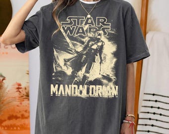 Vintage Star Wars Shirt, Comfort Colors Mandalorian Tee, Retro Din Djarin Graphic T-Shirt, Galactic Empire Streetwear, Oversized Sci-Fi Gift