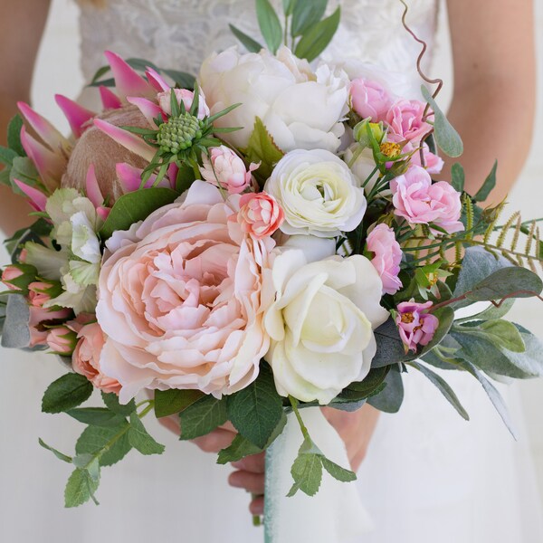 Blush and Cream Protea Bridal Bouquet | Desert Wedding Bridal Bouquet | Boho Bridal Bouquet | Beach Mountain Wedding Bouquet