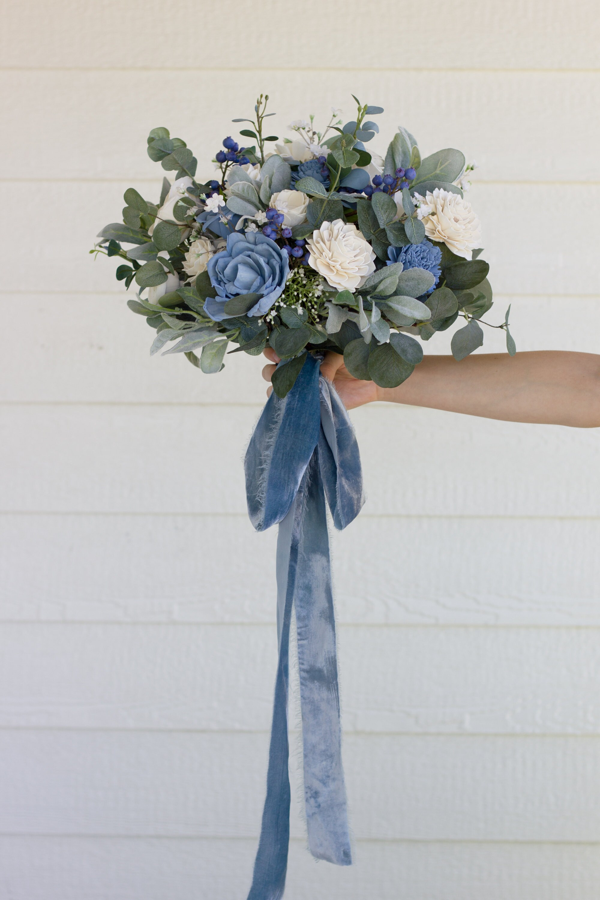 Sola Wood Flower Bridal Bouquet Lush Natural Wedding Bridal Etsy