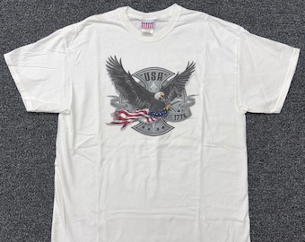 Camiseta blanca con estampado de águila patriótica y bandera estadounidense para hombre, talla XL, fabricada en 1776, de algodón.