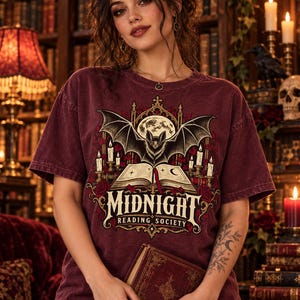Maglietta Midnight Reading Society / Maglietta Vamp Romantic Reader