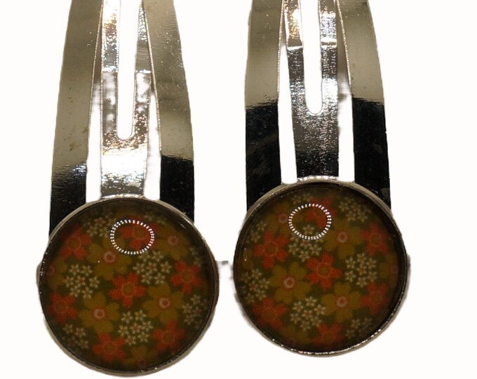 Retro, Floral, Orange, Green, White, Set of Two Hair Clips, Snap Clips, Hair Snaps