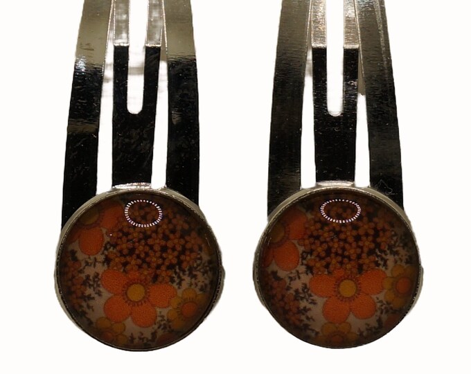 Retro, Floral, Orange, Set of Two Hair Clips, Snap Clips, Hair Snaps