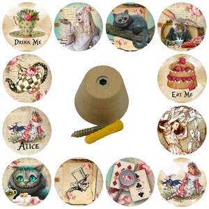 Könnte beinhalten: Eine Sammlung runder dekorativer Bilder und ein Holzknauf mit Schraube und Dübel. Die Bilder zeigen Illustrationen und Text aus Alice im Wunderland, darunter die Grinsekatze, Alice und der Hutmacher.