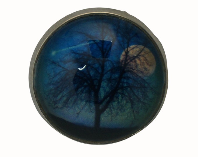 Tree and Moon, Round Metal Brooch, Silver Plated, 2.0cm Brooch, Glass, Scarf Pin, Lapel Pin