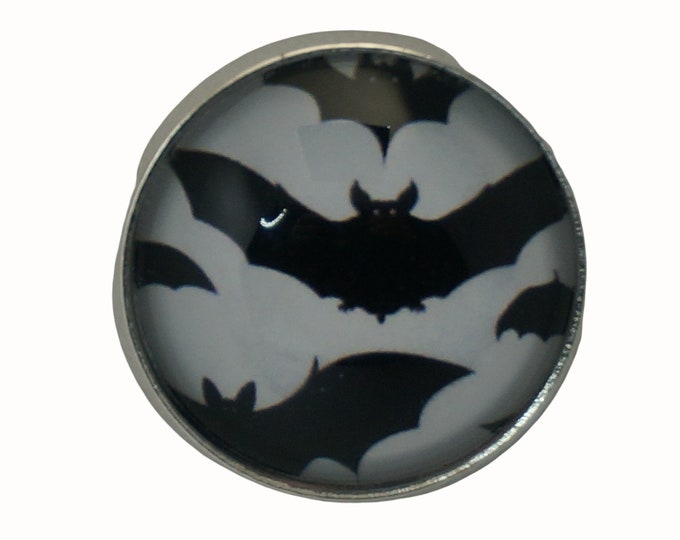 Bats, Gothic, Round Metal Brooch, Silver Plated, 2.0cm Brooch, Glass, Scarf Pin, Lapel Pin