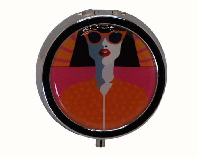 Retro Art, Women with Sunglasses, Pink, Orange, Pill Box, Medicine Case, One Day Pill Box, Trinket Box, Pill Case