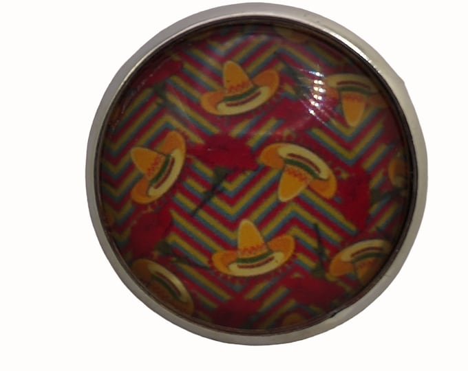 Mexican Hats,  Round Metal Brooch, Silver Plated, 2.5cm Brooch, Glass, Scarf Pin, Lapel Pin