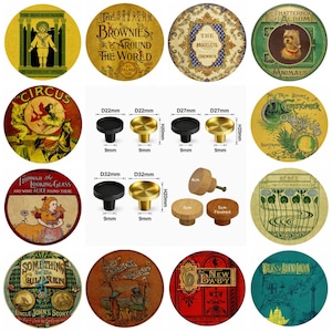 Könnte beinhalten: Eine Sammlung runder dekorativer Einsätze mit Illustrationen von Vintage-Buchcovern und einem zentralen technischen Diagramm, das Metall- und Holzknöpfe mit Maßen in Millimetern und Zentimetern zeigt, darunter 22mm, 27mm, 32mm, 4cm und 5cm.
