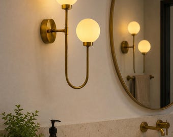 Vägglampa i mässing med dubbel glob, italiensk lampa, elegant modern vägglampa