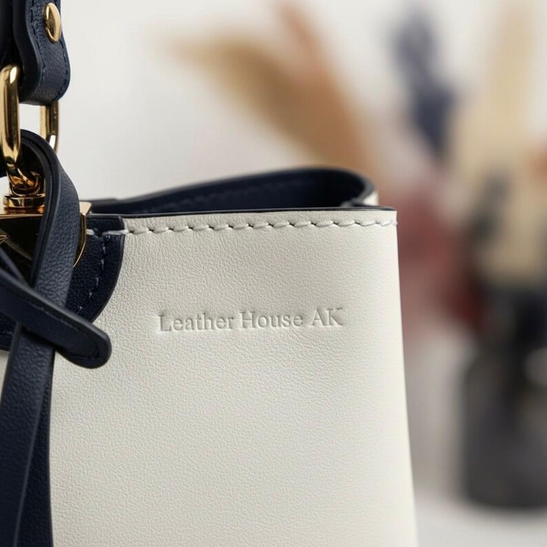 White Leather Tote Bag, Large Shoulder Handbag, Elegant Everyday Purse — free download