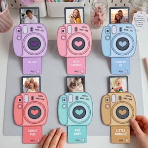 Modèle de carte photo détachable à imprimer, cadeau Canva modifiable, carte Polaroid à faire soi-même, fête des mères, meilleure amie, carte photo personnalisée