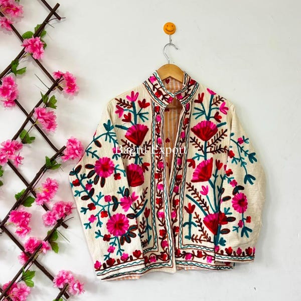 Giacca ricamata Suzani: cappotto boho indiano fatto a mano