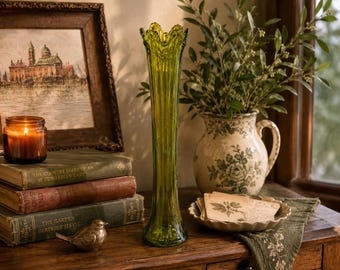 LE Smith Swung Vase Avocado Olive Green 14 Inch 6 Finger Vase Mid Century Modern Ribbed Stretch Glass MCM Decor