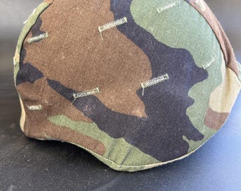 1983 USGI PASGT Helmet Made with Kevlar - Gentex Size Medium - M1 Cover