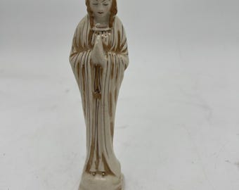 Religious Statue of Virgin Mary Praying 6.5 Inches