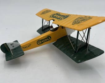 Vintage Gearbox Limited Ed 1917 Sopwith Pup Plane Crayola Theme 1:32 Scale