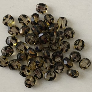 8mm Faceted Tortoise Shell Tablet Bead, Clear Tortoise shell bead with Dark Stripe, Side Faceted 8mm Bead, Clear Bead with Black Stripes