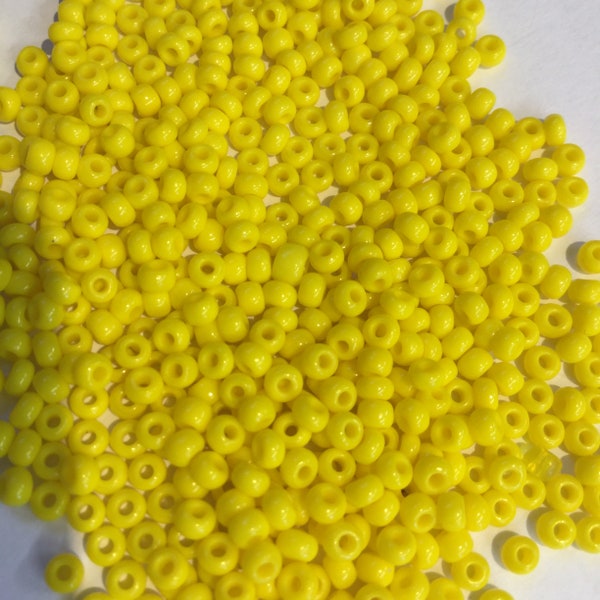 Yellow Opaque Size 8/0 Seed Bead, South West Style Seed Bead, Czech Seed Bead, 3mm Seed Bead, Leather Wrap Bracelet Bead, Preciosa Ornela