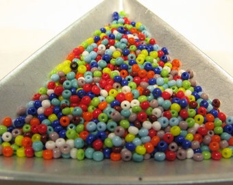 Opaque Size 11/0 Czech Seed Bead Mix of Primary Colors, Opaque 2mm Seed Beads, Bead loom Bead, Bead Weaving Bead, Seed bead Assorted Colors