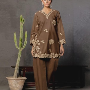 pakistani casual dress design Frock Casual Kurti Design 219 Dress Outlet Casual Dress Pakistani 219 Simple Pakistani Casual
