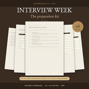 Può includere: Un kit digitale di preparazione ai colloqui di 26 pagine intitolato Interview Week di Bookmarked by Tadz. Il documento presenta pagine color crema con testo marrone scuro, incluse sezioni su come rispondere alle domande, nei formati A4 e US Letter.