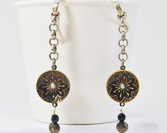 Starbust Black Button Earrings |  Upcycled Vintage Buttons  |  OOAK Earrings  |  Long Chain Earrings