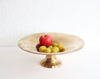 Brass Bowl with stand, Brass Home Decor, Vintage Brass Decoration, Brass Bowl for Fuits, Vintage Brassware