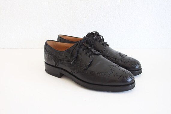 Vintage black leather Shoes, Black leather brogues