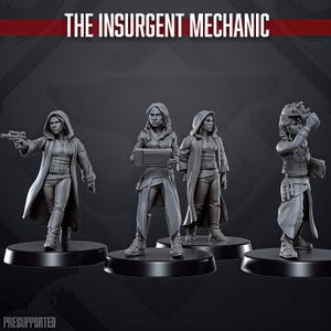 Pode incluir: Quatro figuras em miniatura cinzentas de mulheres em poses de ação. Uma figura segura uma arma, outra um dispositivo retangular e uma terceira uma ferramenta. Todas usam casacos compridos e estão em bases pretas. O texto "THE INSURGENT MECHANIC" está no topo.