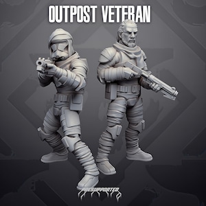 Peut inclure: Deux figurines miniatures grises étiquetées OUTPOST VETERAN et PRESUPPORTED. L'une porte un casque et tient un fusil blaster, tandis que l'autre est sans casque, barbu et tient un fusil. Les deux portent un équipement tactique avec des jambières.