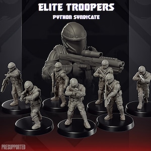 Può includere: Una collezione di figurine grigie in miniatura di soldati, ognuno con un fucile, su basi circolari nere. Il testo "ELITE TROOPERS" e "PYTHON SYNDICATE" sono visualizzati in alto. La parola "PRESUPPORTED" è in basso.