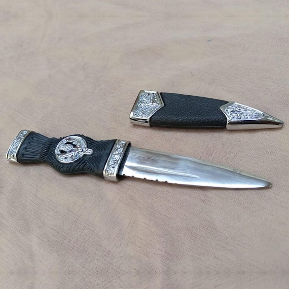 Sgian Dubhs Kilts Outfit Traditional Sgian Dubh Sheath Black Sgian Dubh Antler Thistle Sgian Dubh Damascus Knife Scottish Kilt Accessories