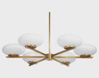 Lustre de design moderno com 6 opalas ovais "Cora" em estilo Stilnovo.