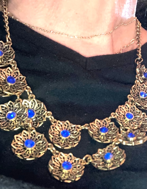 Vintage Sapphire Blue Crystal and Filigreed Brass… - image 2