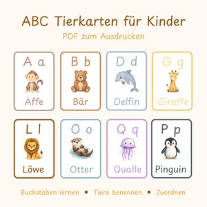 Könnte beinhalten: Lernkarten mit Tierillustrationen und Buchstaben. Die Karten zeigen einen Affen, einen Bären, einen Delfin, eine Giraffe, einen Löwen, einen Otter, eine Qualle und einen Pinguin. Der Text oben lautet "ABC Tierkarten für Kinder".