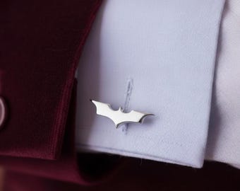 Gemelos de películas • Gemelos inspirados en Batman • Gemelos de Batman plateados • Joyería de superhéroes para hombre