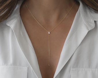 Collana a Y a lariat in oro, con delicato pendente a diamante, gioiello minimalista