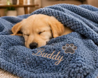 Personalized Dog Blanket, Custom Embroidered Pet Blanket with Name, Soft Plush Puppy Blanket, Gift for Dog Lovers, Personalized Cat Blanket