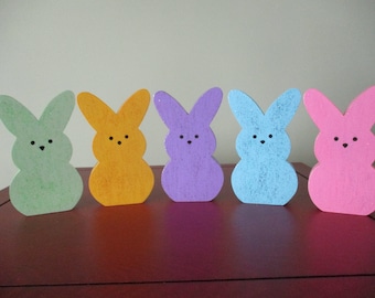 wood  Easter Peep,  marshmallow Easter bunny, Easter wood bunnies,  Easter decor, spring decor, gift for her, hostess gift, tole painted