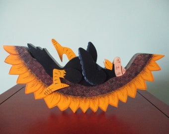 Crow on Sunflower, crow, sunflower, shelf sitter, summer decor, tole painted, gift for her, hostess gift, Mother's Day