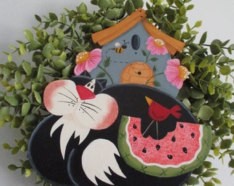 Cat wreath wall hanging, cat, birdhouse, watermelon, cardinal, wall hanging, summer decor, tole painted, gift for her, hostess gift, bee