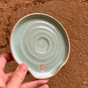 Handmade Ceramic Spoon Rest – Small Pottery Spoon Holder for Kitchen Decor, Cooking, Coffee or Tea