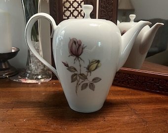 Tetera/cafetera vintage Johann Haviland Summer Rose de porcelana fina bávara, en excelente estado.